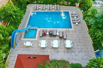 Kleopatra Celine Hotel