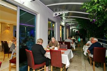 Kleopatra Celine Hotel