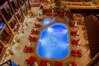 Kleopatra Fatih Hotel