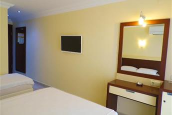 Kleopatra Hotel 3*