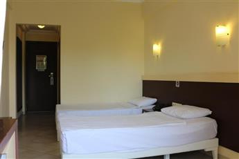Kleopatra Hotel 3*