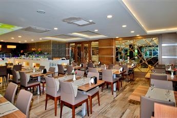 Kleopatra Ramira Hotel