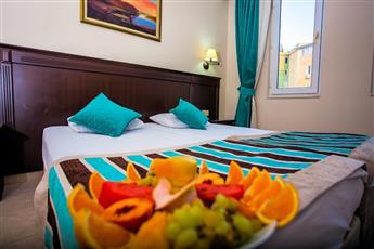 Kleopatra Royal Palm Hotel