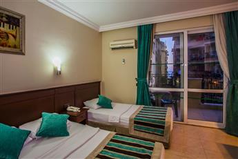 Kleopatra Royal Palm Hotel