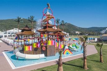 Korumar Ephesus Beach & Spa Resort 5*