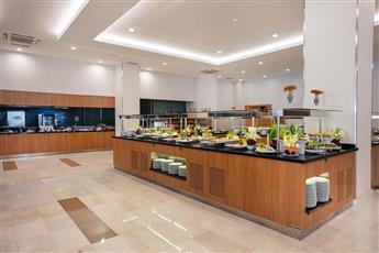 Korumar Ephesus Beach & Spa Resort 5*