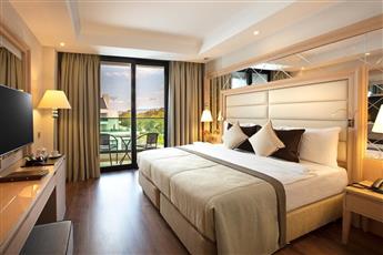 Korumar Ephesus Beach & Spa Resort 5*