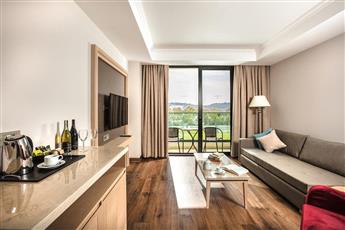 Korumar Ephesus Beach & Spa Resort 5*