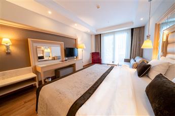 Korumar Ephesus Beach & Spa Resort 5*