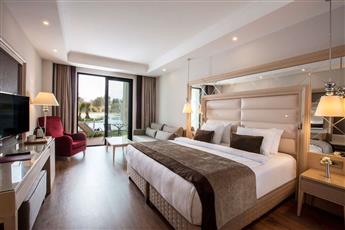 Korumar Ephesus Beach & Spa Resort 5*