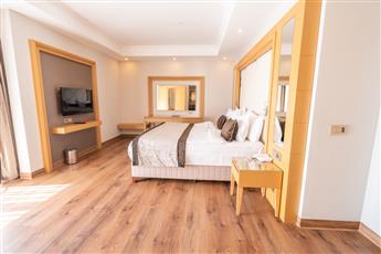 Korumar Ephesus Beach & Spa Resort 5*