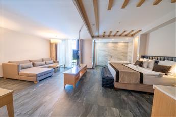 Korumar Ephesus Beach & Spa Resort 5*