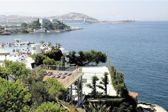 Korumar Hotel De Luxe 5*