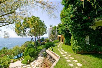 Korumar Hotel De Luxe 5*