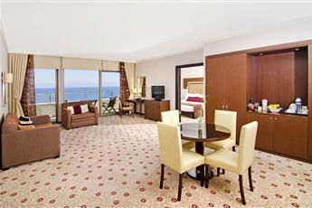 Korumar Hotel De Luxe 5*