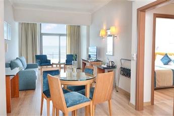 Korumar Hotel De Luxe 5*