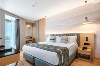 Korumar Hotel De Luxe