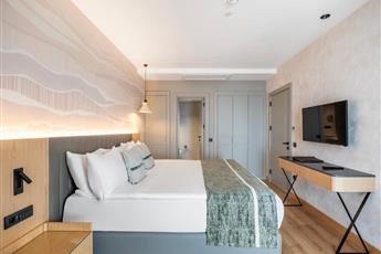 Korumar Hotel De Luxe
