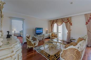 Kremlin Palace 5*