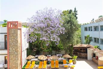 Kriss Hotel