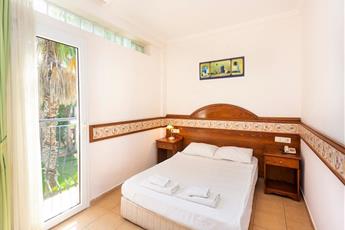 Kriss Hotel