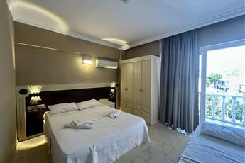 Kusadası Basel Hotel 3*