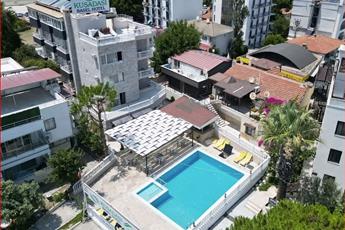 Kusadası Basel Hotel 3*