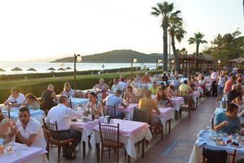 Kustur Club Holiday Village 5*