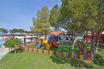 Kustur Club Holiday Village 5*