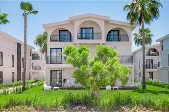 La Benata Beach Hotel 5*