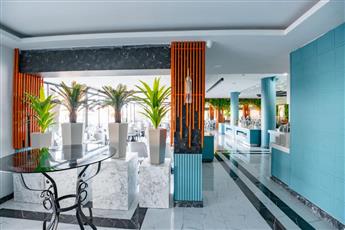 La Benata Beach Hotel 5*