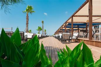 La Benata Beach Hotel 5*