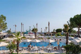 La Benata Beach Hotel 5*