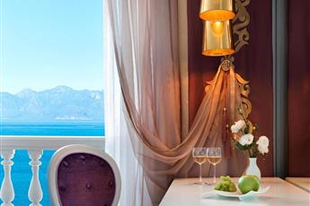 La Boutique Hotel & Suites 4*
