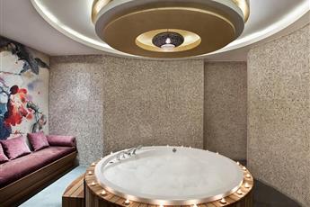 La Boutique Hotel & Suites 4*