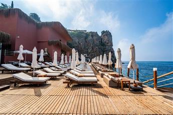 La Boutique Hotel & Suites 4*