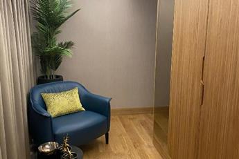 Lady Diana Hotel