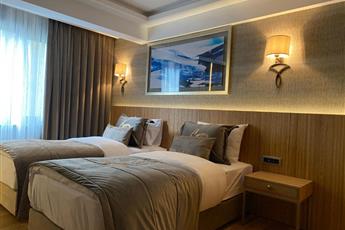Lady Diana Hotel