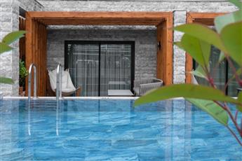 Lago Hotel 5*