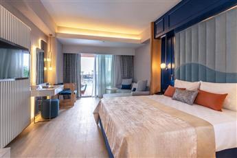 Lago Hotel 5*