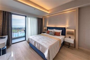 Lago Hotel