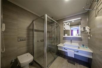 Laguna Beach Alya Resort & Spa