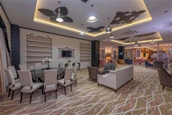 Lake & River Side Hotel & Spa