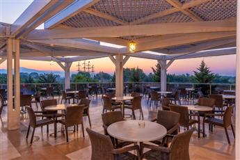 Lake & River Side Hotel & Spa