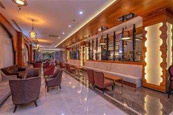 Lake & River Side Hotel & Spa