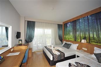 Lake & River Side Hotel & Spa