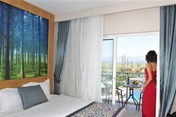 Lake & River Side Hotel & Spa