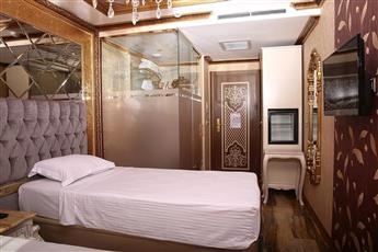 Laleli Blue Marmaray Hotel