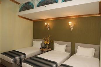 Laleli Blue Marmaray Hotel