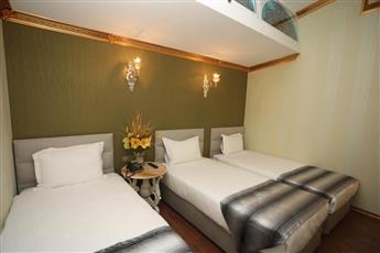 Laleli Blue Marmaray Hotel